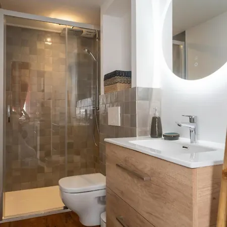 Le Grillon Cosy アパート *