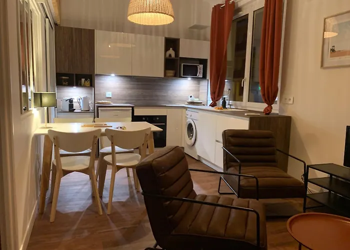 Le Grillon Cosy شقة